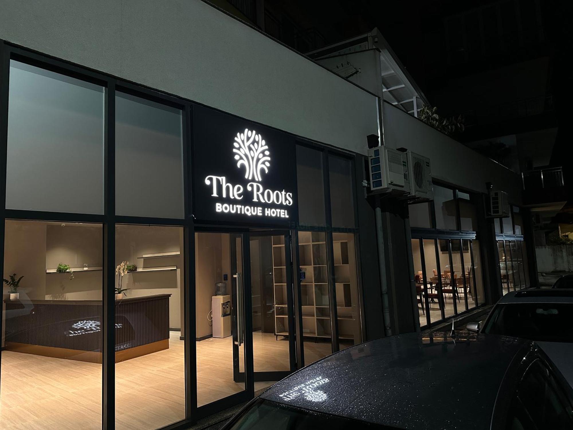 The Roots Boutique Hotel Шкодер Экстерьер фото