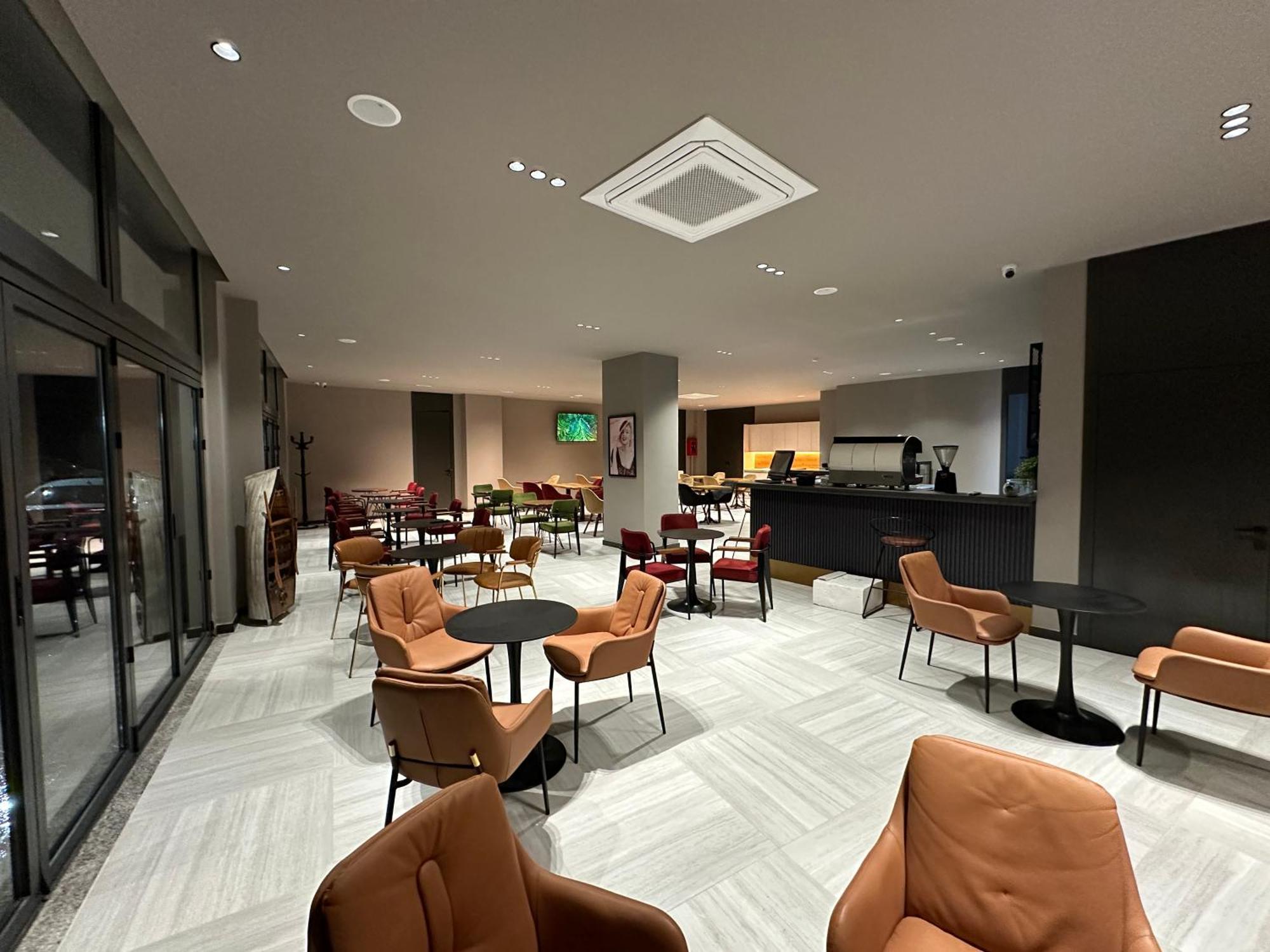 The Roots Boutique Hotel Шкодер Экстерьер фото